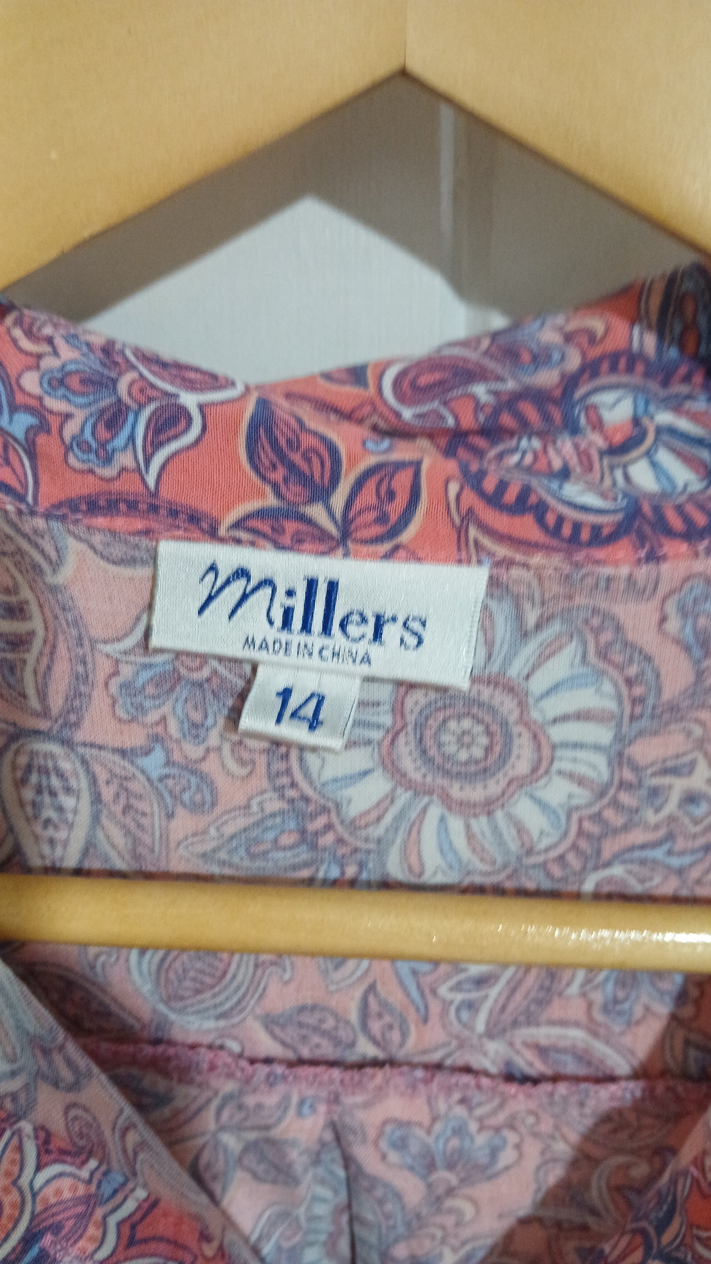 Image of (14) Millers | Pink Floral Tank