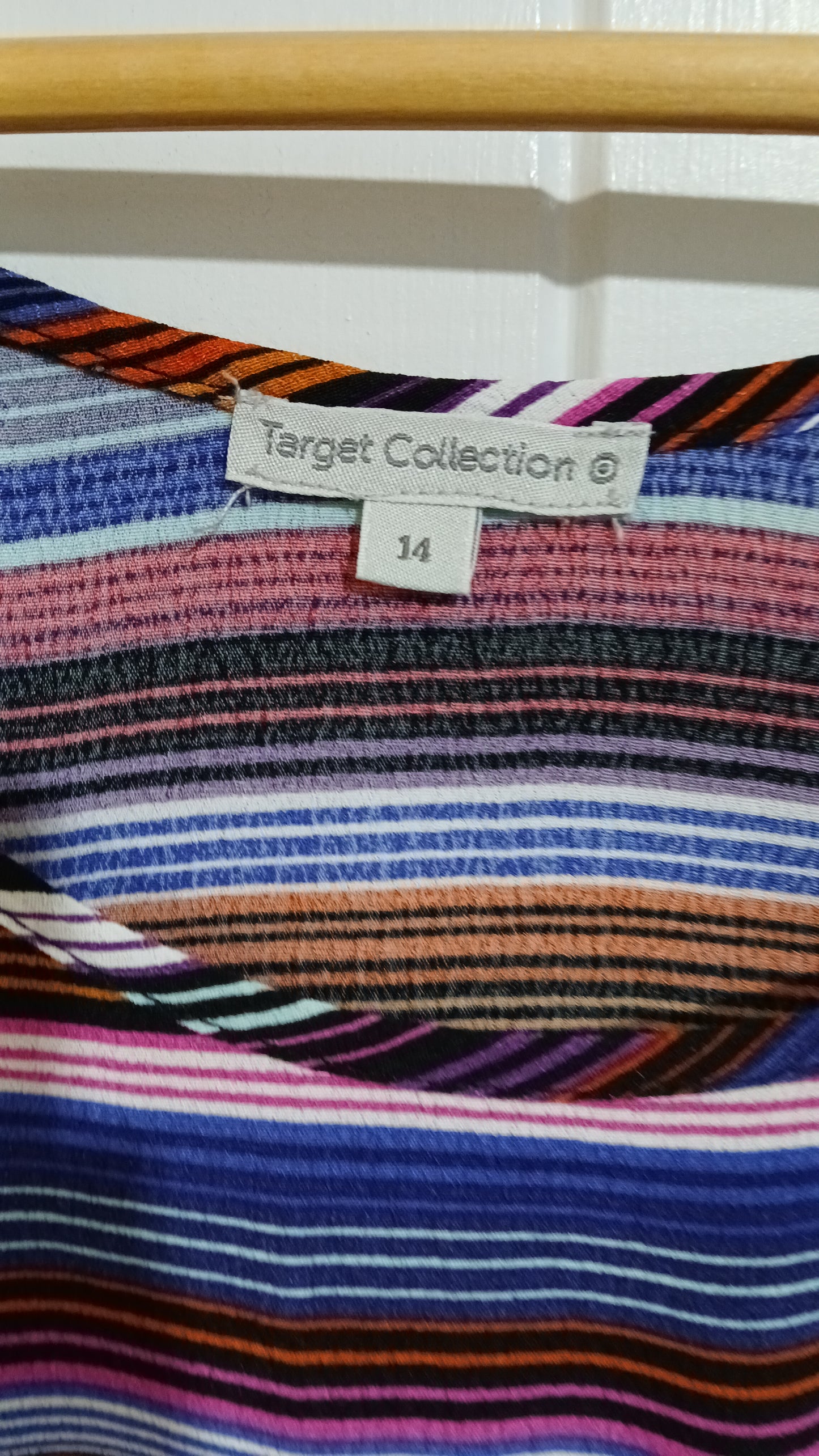 (14) Target | Striped Singlet