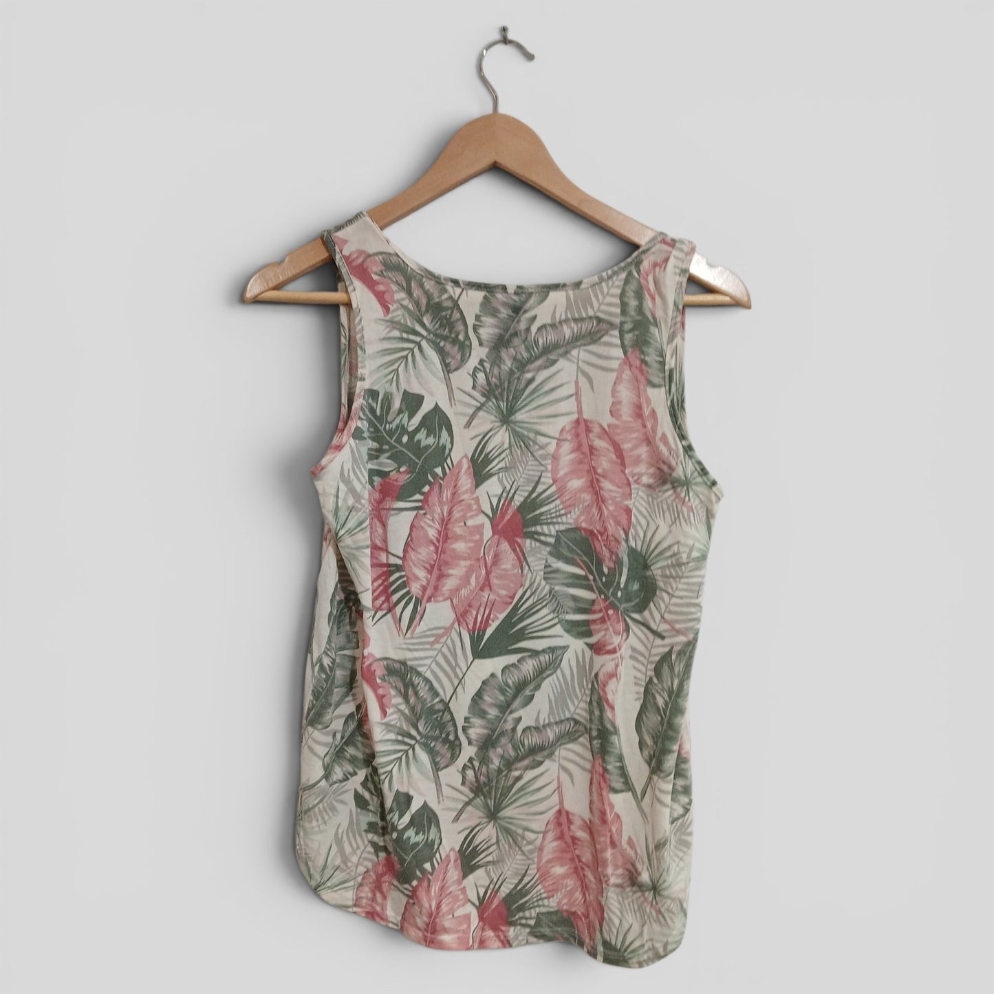 (10) Edited | Pink/Green Leaf Blouse