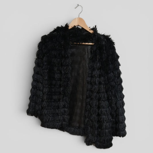 (L) Black Fluffy Fringed Jacket