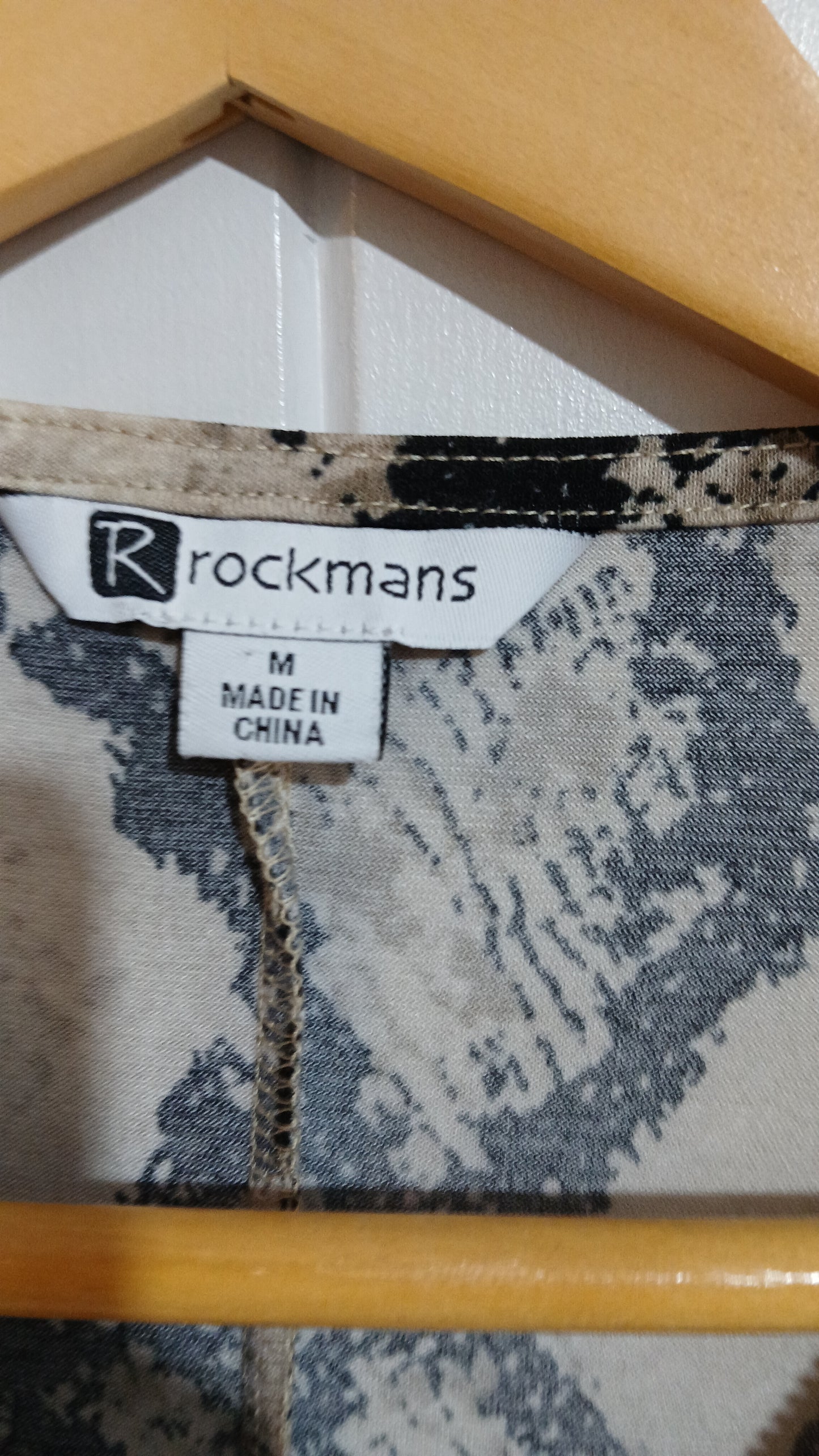(M) Rockmans | Patterned Zip Collar Blouse