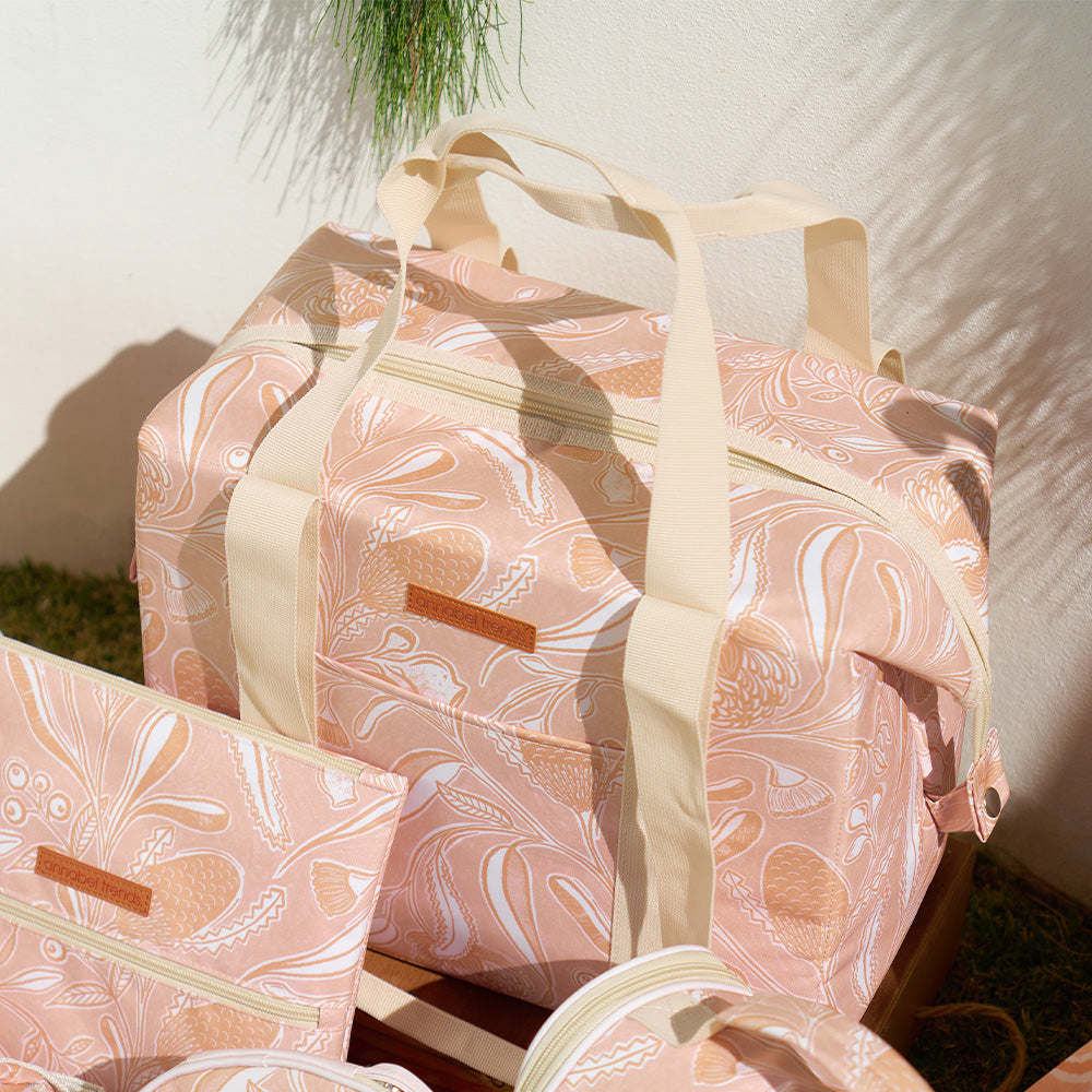 Image of Picnic Cooler Bag Box - Trailing Natives Tan